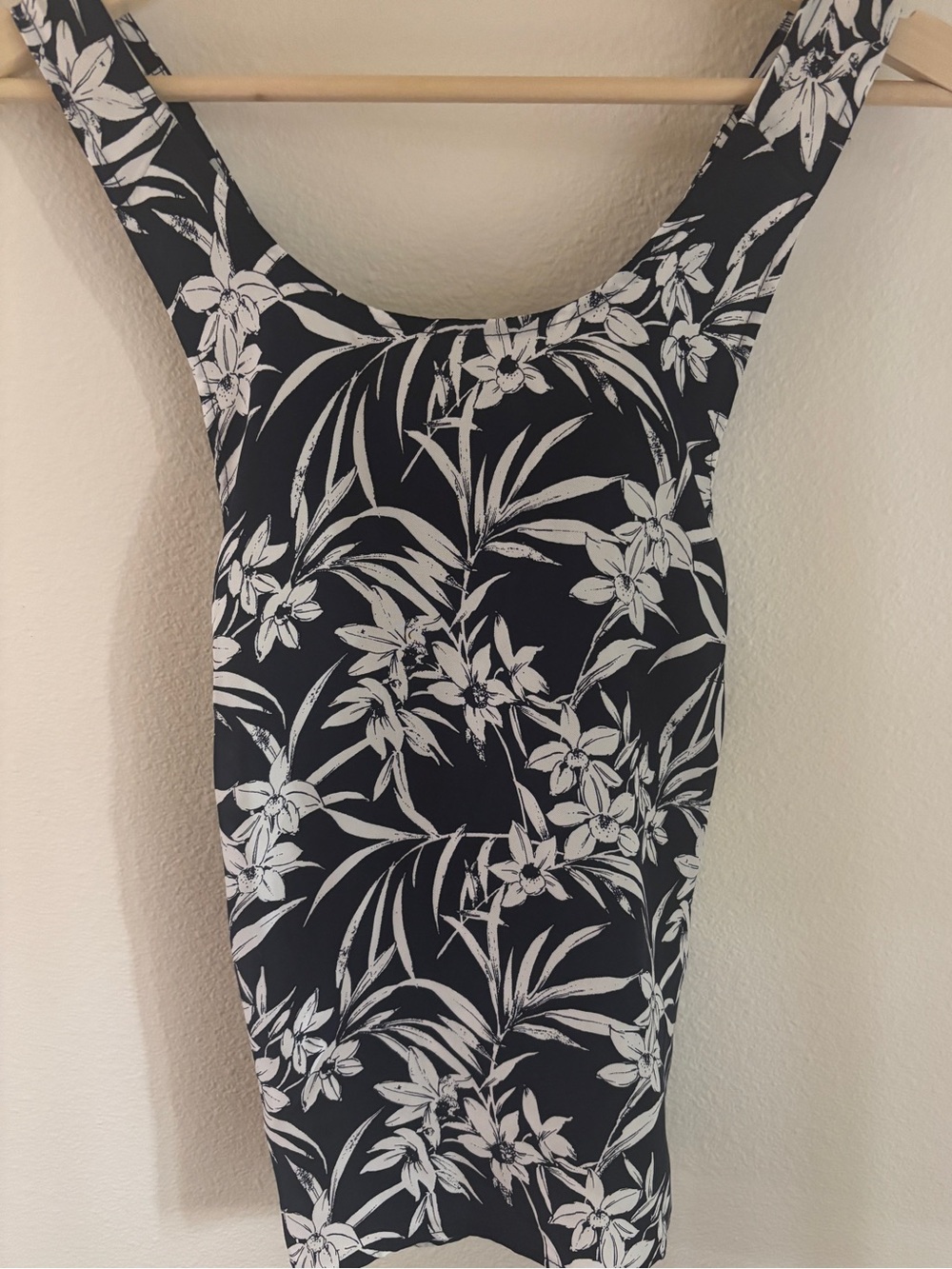 MADEWELL Navy Blue  & White Floral Summer Top